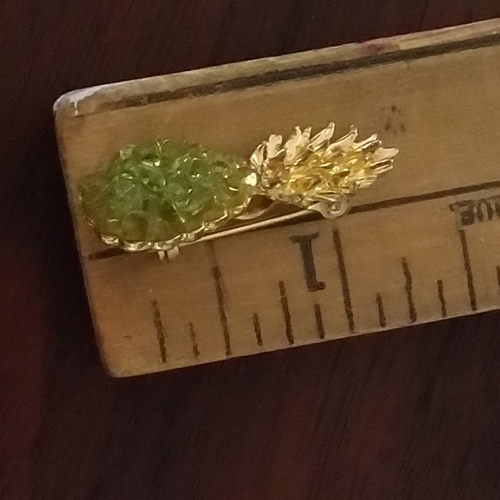 Green Peridot Pineapple Pin Brooch